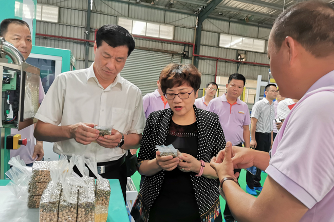 曾丽瑛副局长在福建调研粮食和物资储备工作